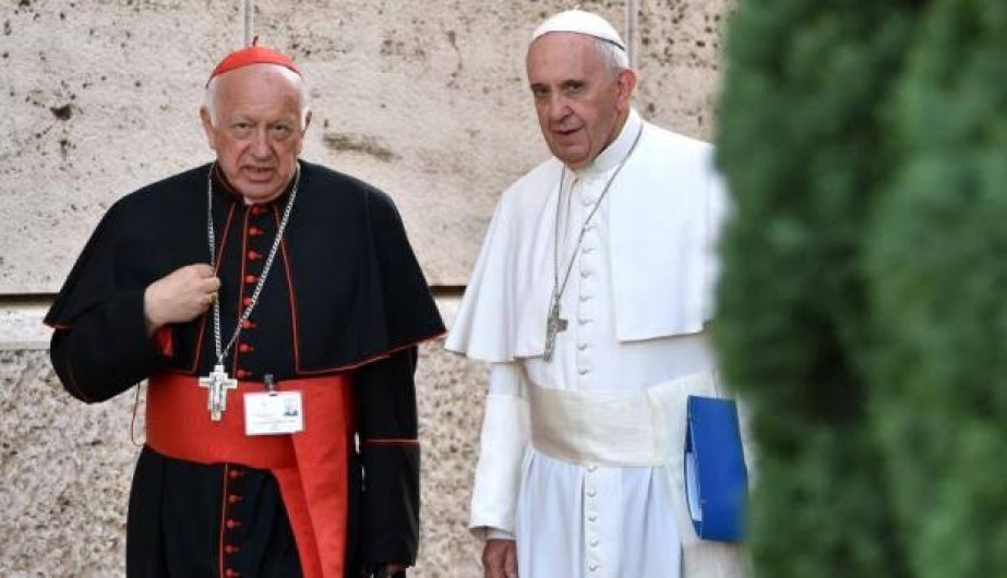 Papa Francisco acepta renuncia de arzobispo de Santiago de Chile
