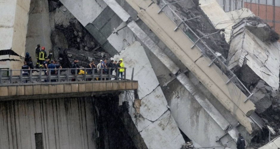 Sube a 35 los muertos por el derrumbe de un puente en Génova