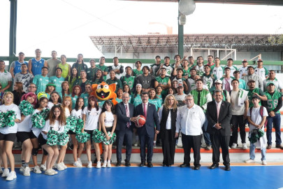 Reafirma la UAT su liderazgo en la formación de profesionales en educación y humanidades