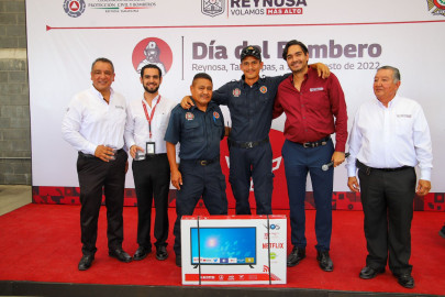 Reconoció Gobierno Municipal a los Bomberos de Reynosa 