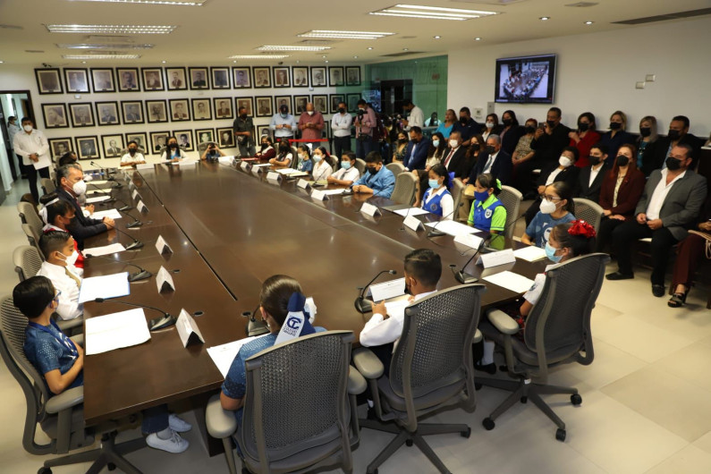 Celebran Niños de Reynosa Sesión de Cabildo Infantil 
