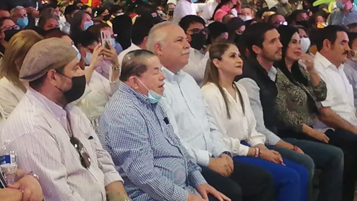 Concentra "El Truco" a miles de personas en Matamoros