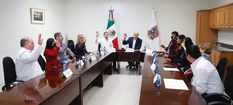 Toma protesta nuevo titular de IMPACTA