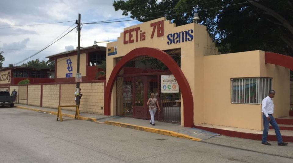 Buscan evitar que estudiantes sean víctimas de delincuentes