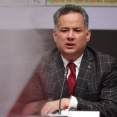 Abogado de Ex Gobernador Cabeza de Vaca demanda a Santiago Nieto 