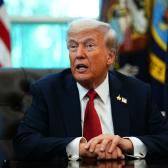 Trump presiona a México y deja abierta opción de ataques contra cárteles