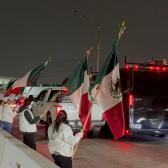 Miles de paisanos cruzan por Nuevo Laredo: Inicia el despliegue del operativo 