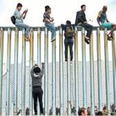 Ley propuesta en Texas permitirá nueva forma de arresto a migrantes 