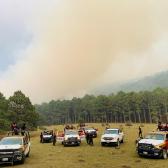 Tamaulipas combate incendio forestal en el Cañón del Novillo