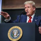 ‘Tendremos que comenzar a buscarlos’: Trump advierte que atacará a cárteles por tierra