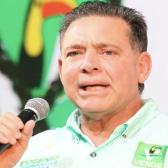 Eugenio Hern&aacute;ndez obtiene amparo contra la extradici&oacute;n