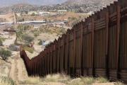 Texas consigue más de 300 mdd para seguir construyendo muro fronterizo