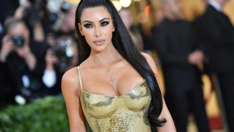 Revela Kim Kardashian sus hábitos poco convencionales