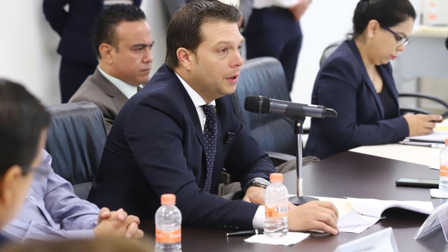 Propone Diputado servicio privado de  transporte ejecutivo en Tamaulipas