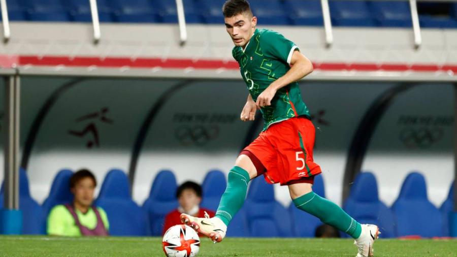 Johan Vásquez podría debutar pronto con el Genoa