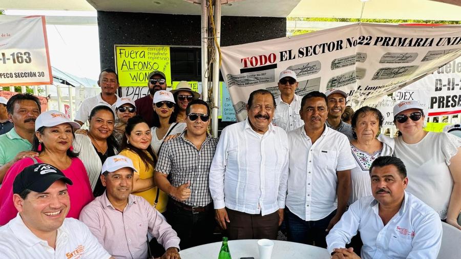 La lucha sigue adelante, maestros mantienen paro