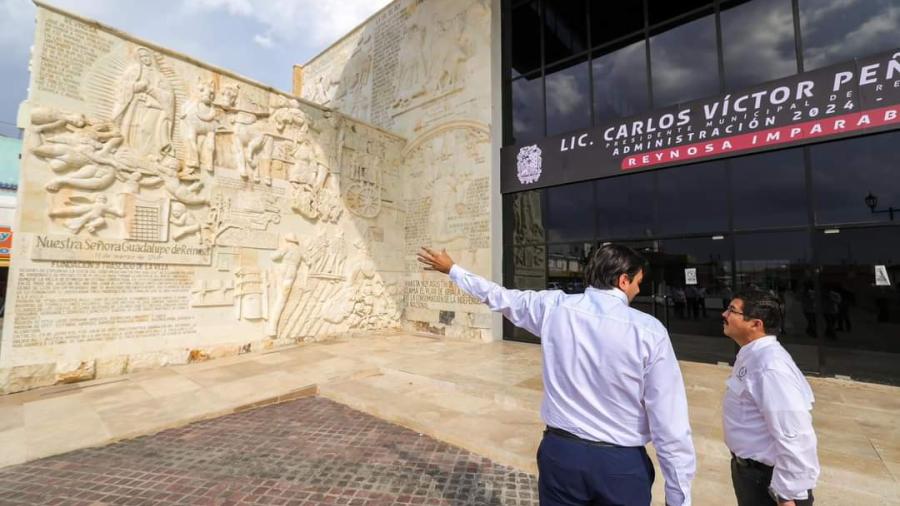 Mostró el Presidente Carlos Peña Ortiz al MVZ Dámaso Anaya Alvarado la transformación de la ciudad