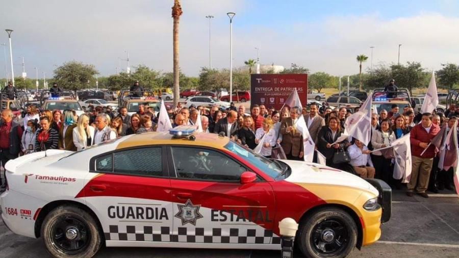 Entregó Américo Villarreal Anaya patrullas de la Guardia Estatal en Reynosa 