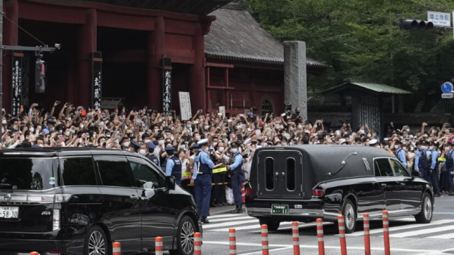 Japón realiza funerales a ex primer ministro Shinzo Abe