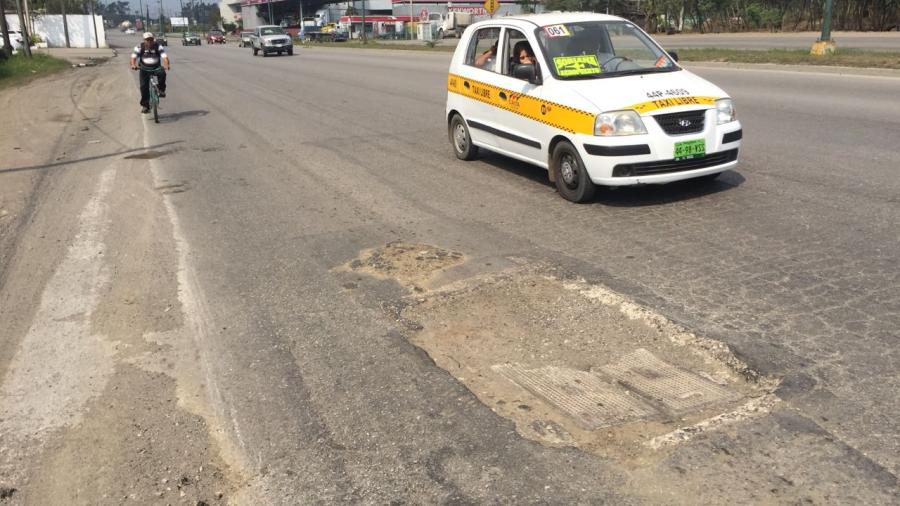 Necesario realizar trabajos de mantenimiento en la avenida de la industria