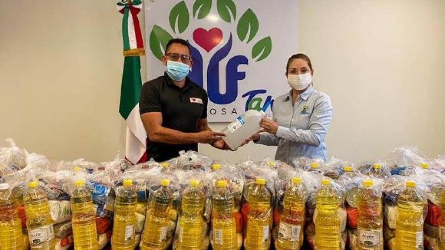 Entrega DIF Reynosa apoyos a niños con cáncer 