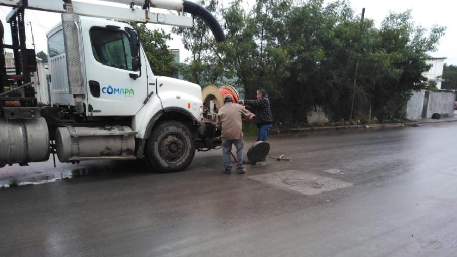 ¡Basura afecta funcionamiento de drenajes!