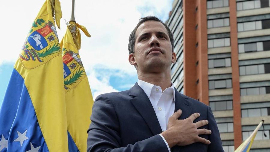 Guaidó pide a México "se solidarice con el pueblo venezolano" contra Maduro