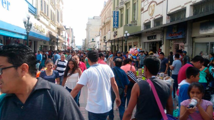 Llegan a Tampico turistas de Reino Unido