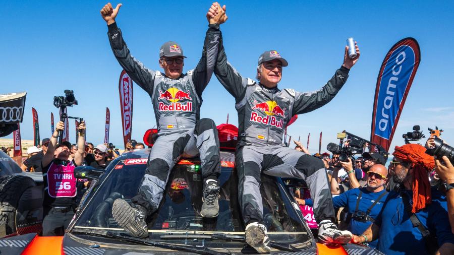 Carlos Sainz gana su cuarto Rally Dakar 