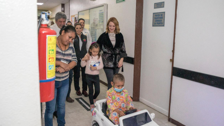 Mariana Gómez da inicio al programa sonrisas al volante en hospitales de Tamaulipas