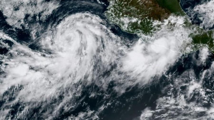 Huracán Norma se aleja de Los Cabos; impactará al norte de BJS