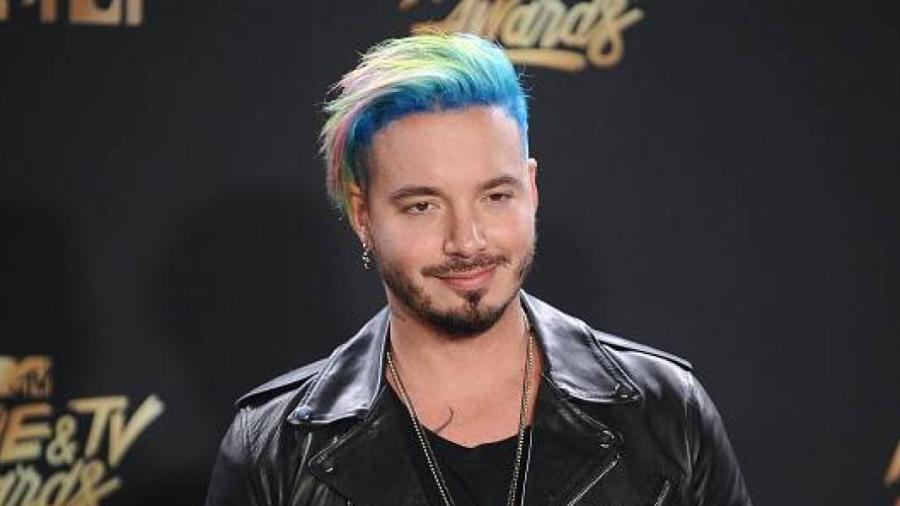 JBalvin vuelve a los primeros lugares de las listas