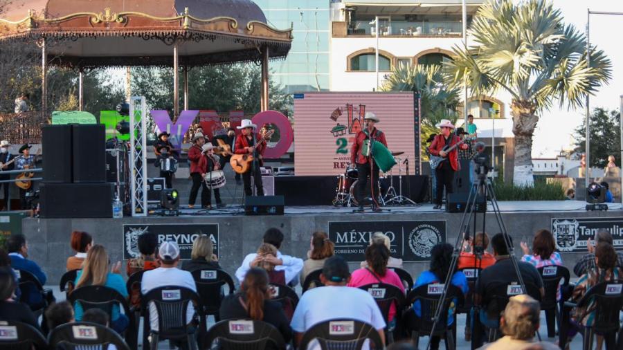 Disfrutan reynosenses programa artístico del Aniversario de Reynosa