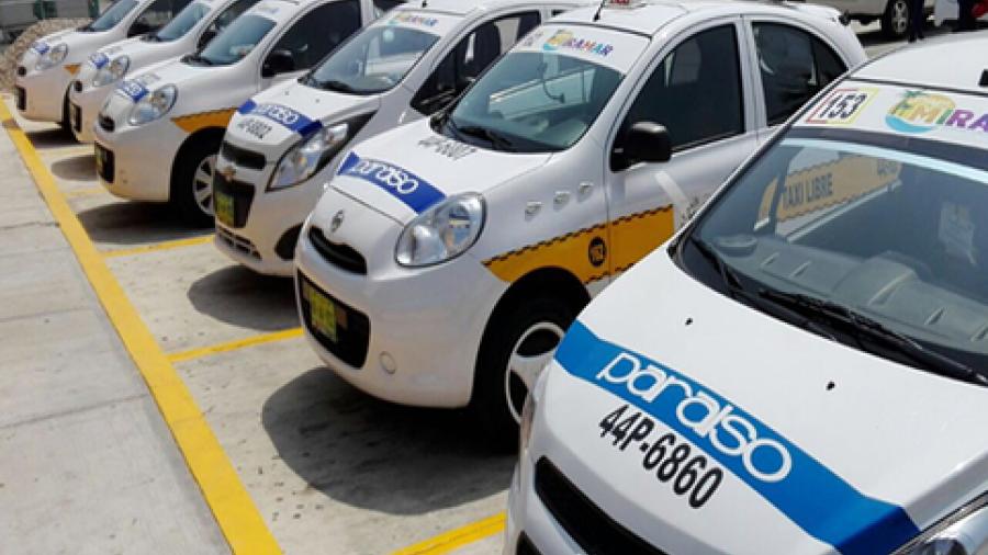 Servicio de taxi seguro será permanente en Playa Miramar