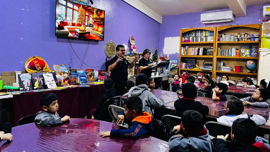 Gobierno Municipal lleva cultura a escuelas a través de la Biblioteca Itinerante