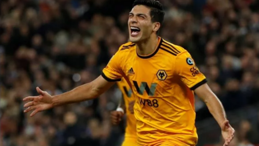 Raúl Jiménez da la victoria al Wembley