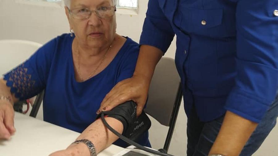 Atención permanente para abuelitos de Casas Club Reynosa
