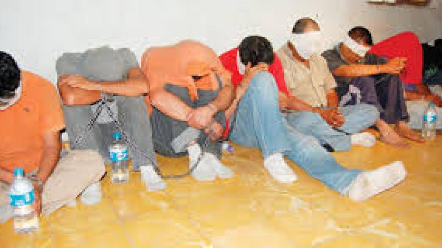 Liberan a 14 empleados secuestrados en Afganistán