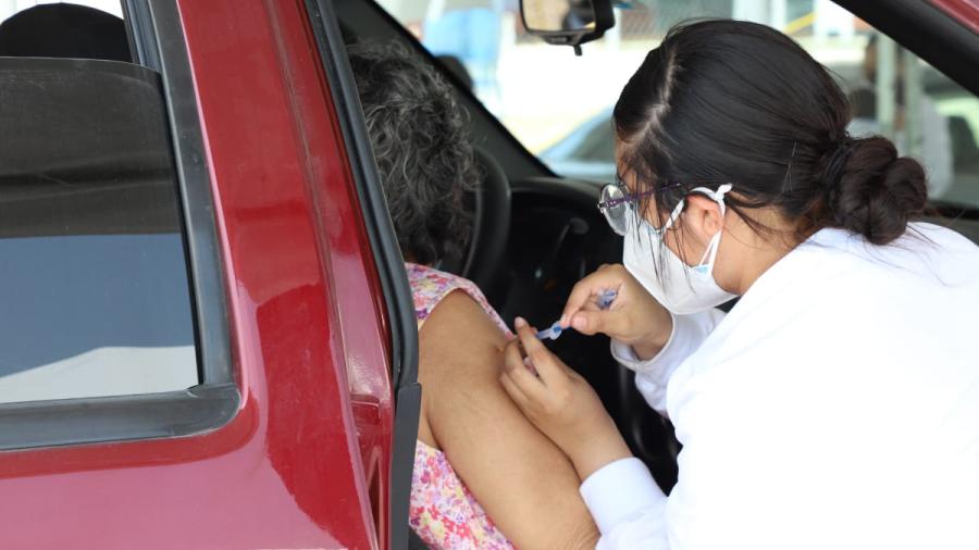 Vacunación en Reynosa no registra casos de reacción negativa 