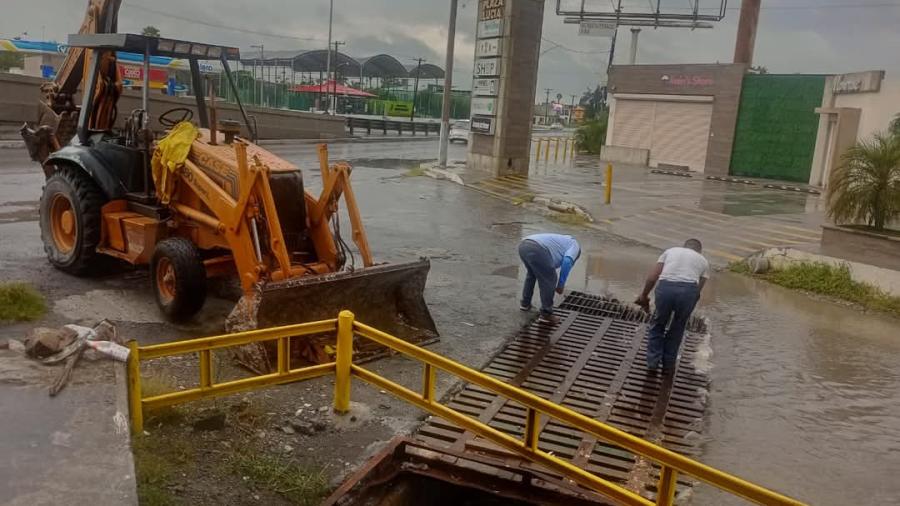 Piden a la población no tirar basura en drenes y calles para evitar inundaciones