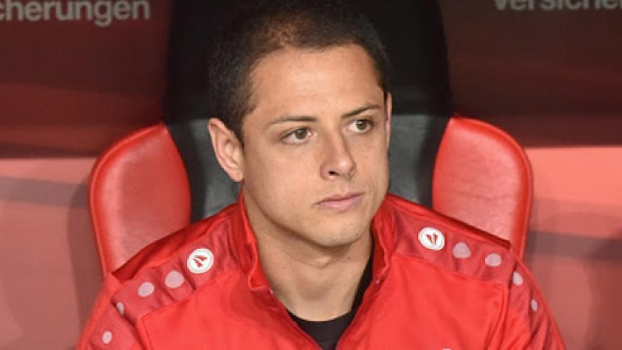 Felicita Chicharito a las Chivas por llegar a la Final de la Liga MX