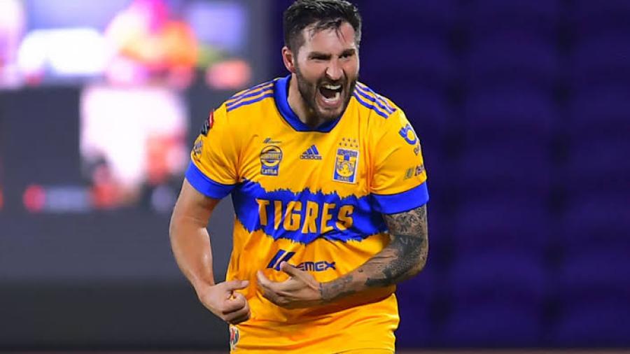 Comparan a Gignac con Ibrahimovic y Cristiano Ronaldo