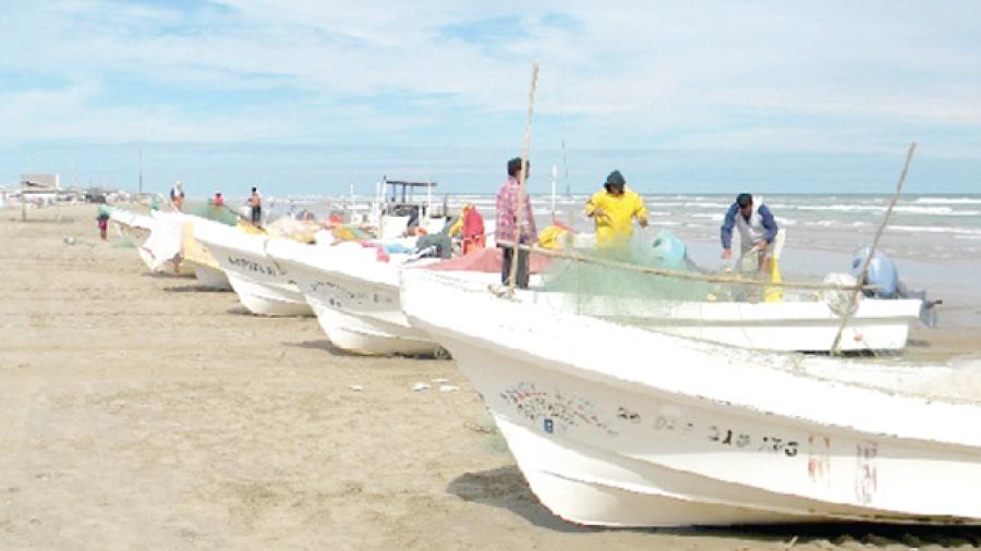 Fuertes vientos impide pesca en Alta Mar