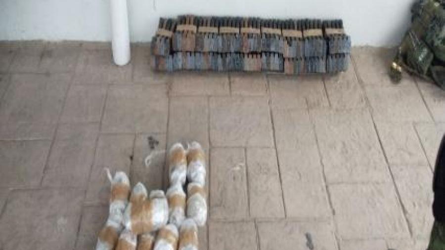 Aseguran cargadores de arma larga y cartuchos hábiles