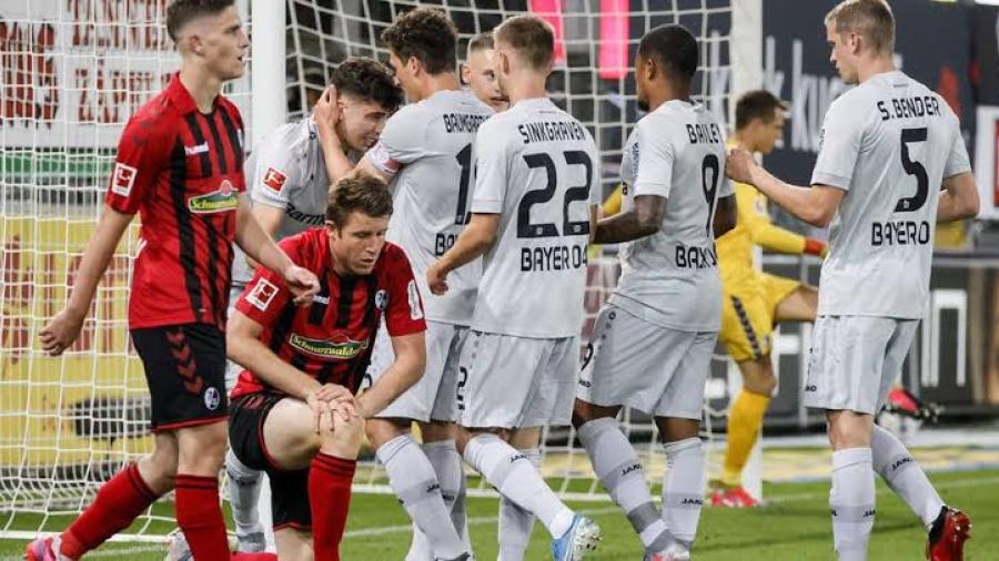 Leverkusen vence a Friburgo en Bundesliga