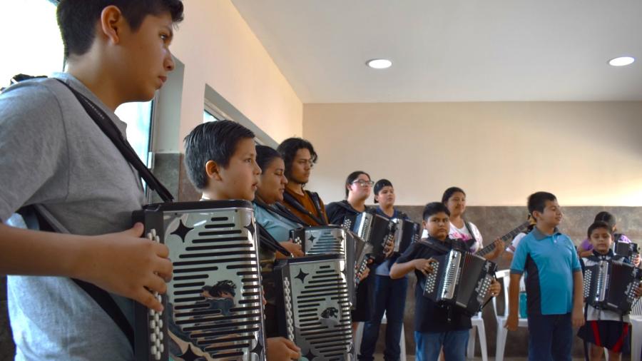 IRCA invita a inscripción a clases de acordeón