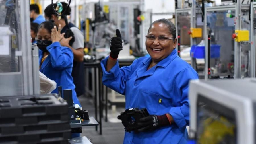 "Ensambles de México" cumple con norma laboral: Secretaria del Trabajo