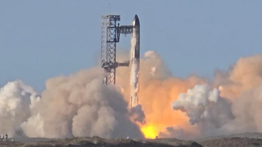 Starship le falla a Musk en presencia de Donald Trump