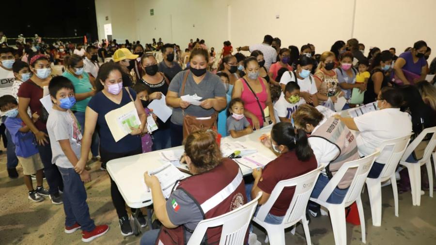 Vacunan a menores de 5 a 11 años en Reynosa 