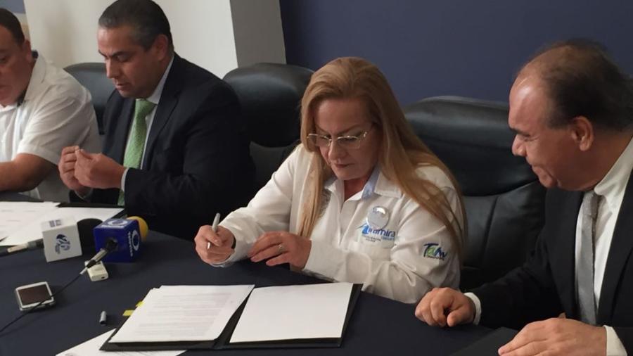 Firman importante convenio el Ayuntamiento con institución educativa